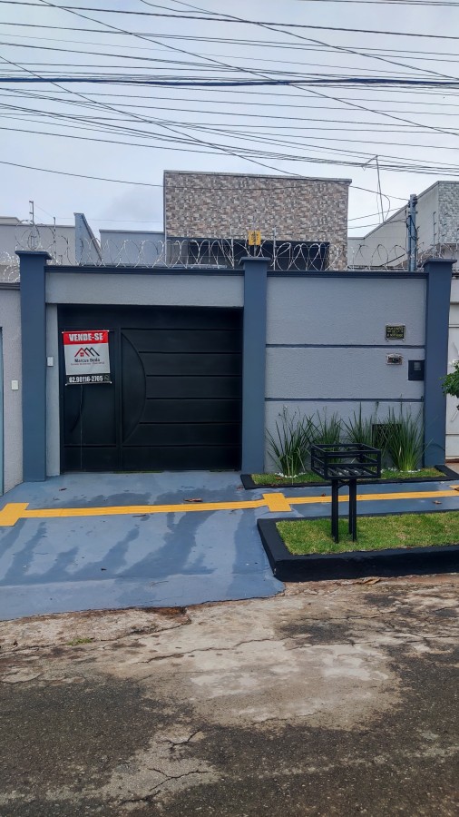Casa em Jardim Novo Mundo