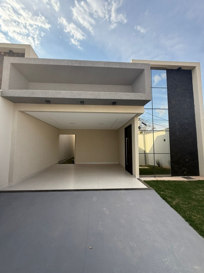 Casa em Vila Maria Luiza
